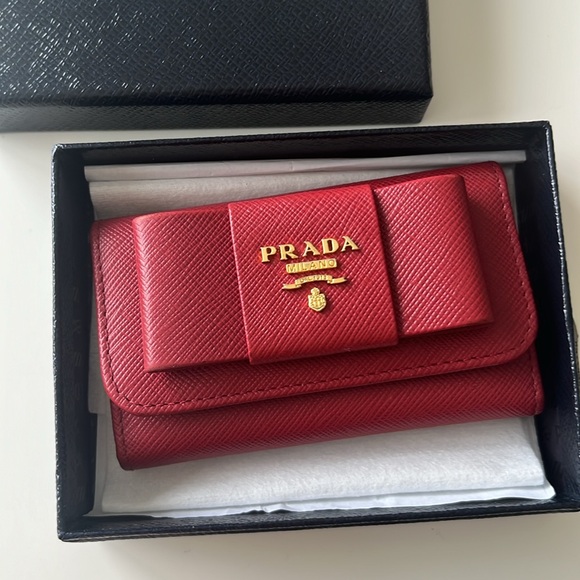 Prada Bow Key Holder Wallet - Picture 2 of 10
